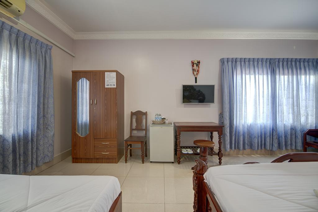 Dv Angkor Villa Siem Reap Buitenkant foto