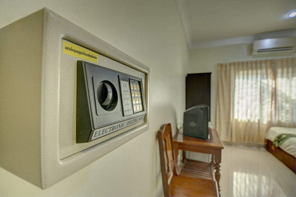 Dv Angkor Villa Siem Reap Buitenkant foto